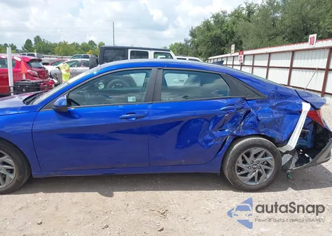 2024 Hyundai Elantra Sel from USA, damaged, VIN KMHLM4DG5RU807518
